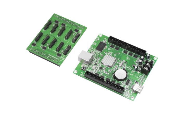 LED controller dynamic RGB main product photo